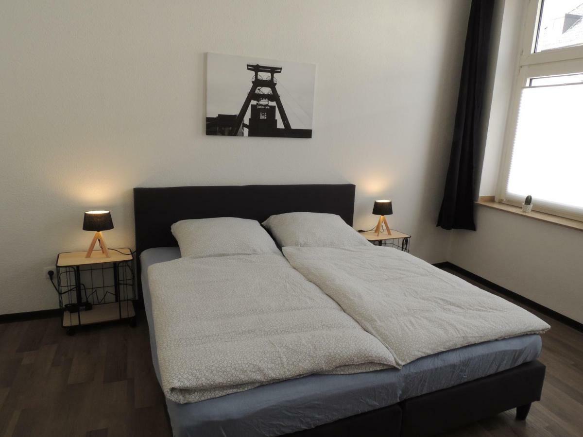 Zentrales Apartment In Gelsenkirchen Ngoại thất bức ảnh